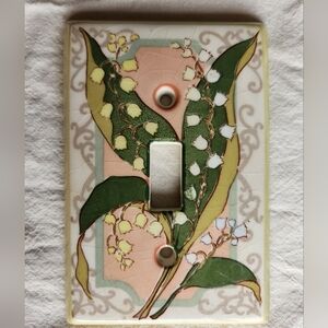 🌷Vintage Ceramic Floral Lightswitch Cover
